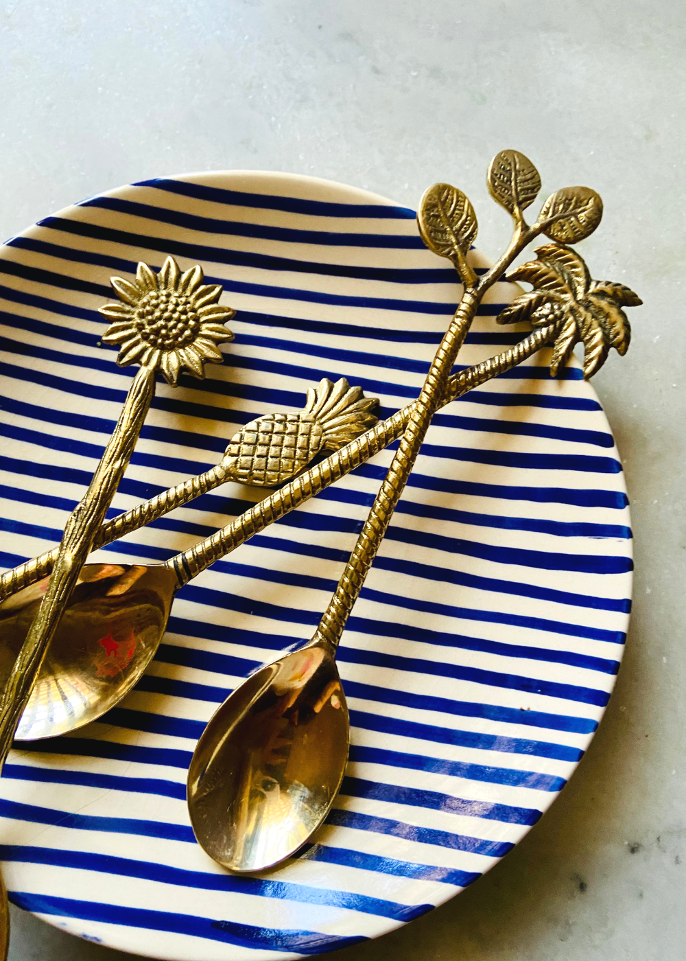 golden cutlery made by brass