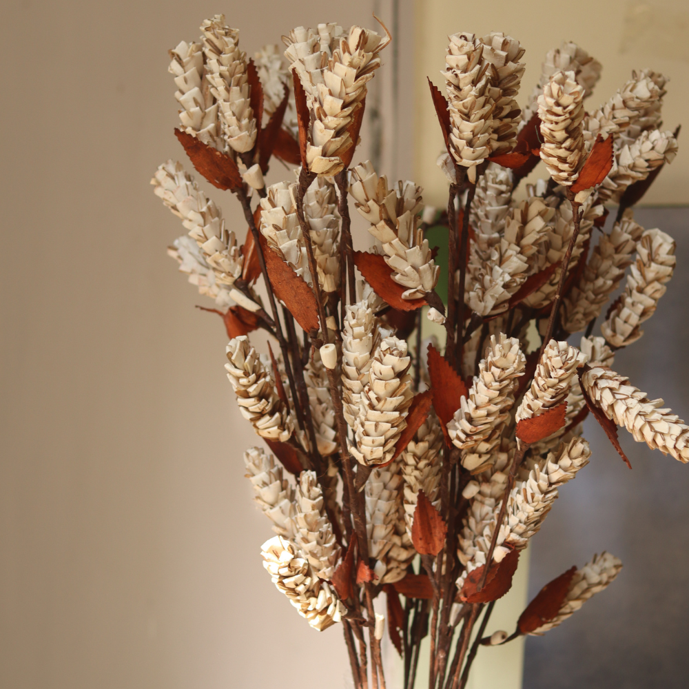 Dried flower bouquet 