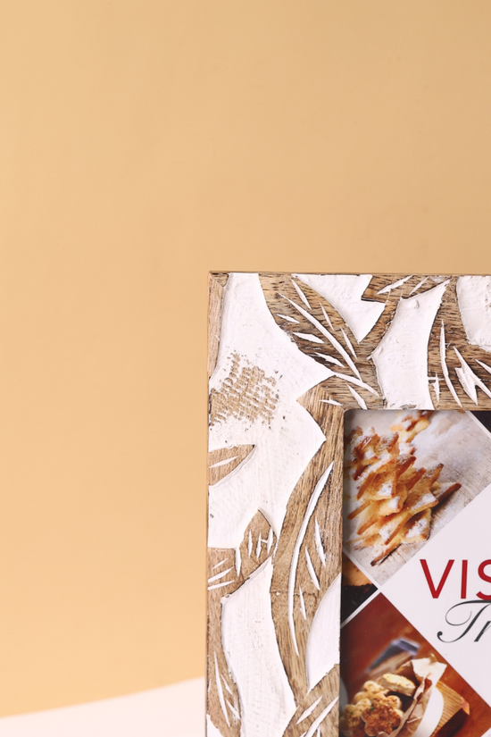 Handmade wooden photo frame 