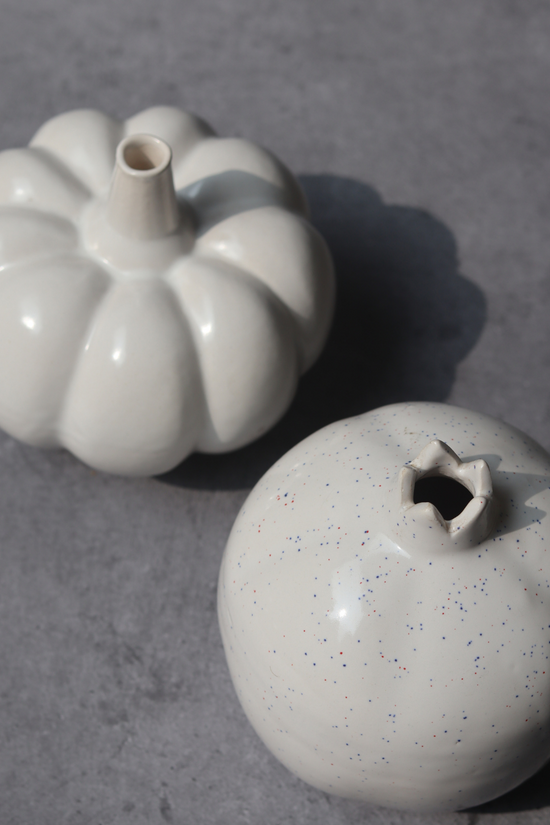 handmade white anar & pumpkin vase set of two vases combo