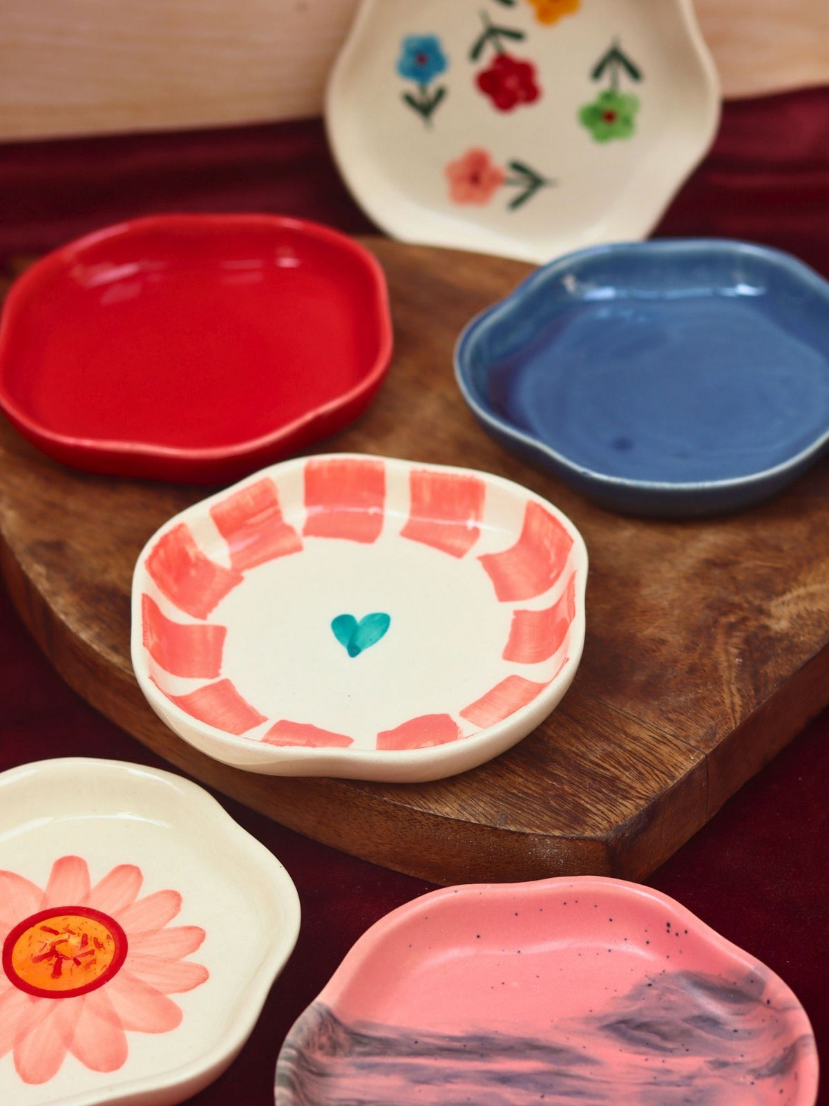 Set of 6 Neutral & Handpainted Dessert plate (for the price of 5) handmade in India