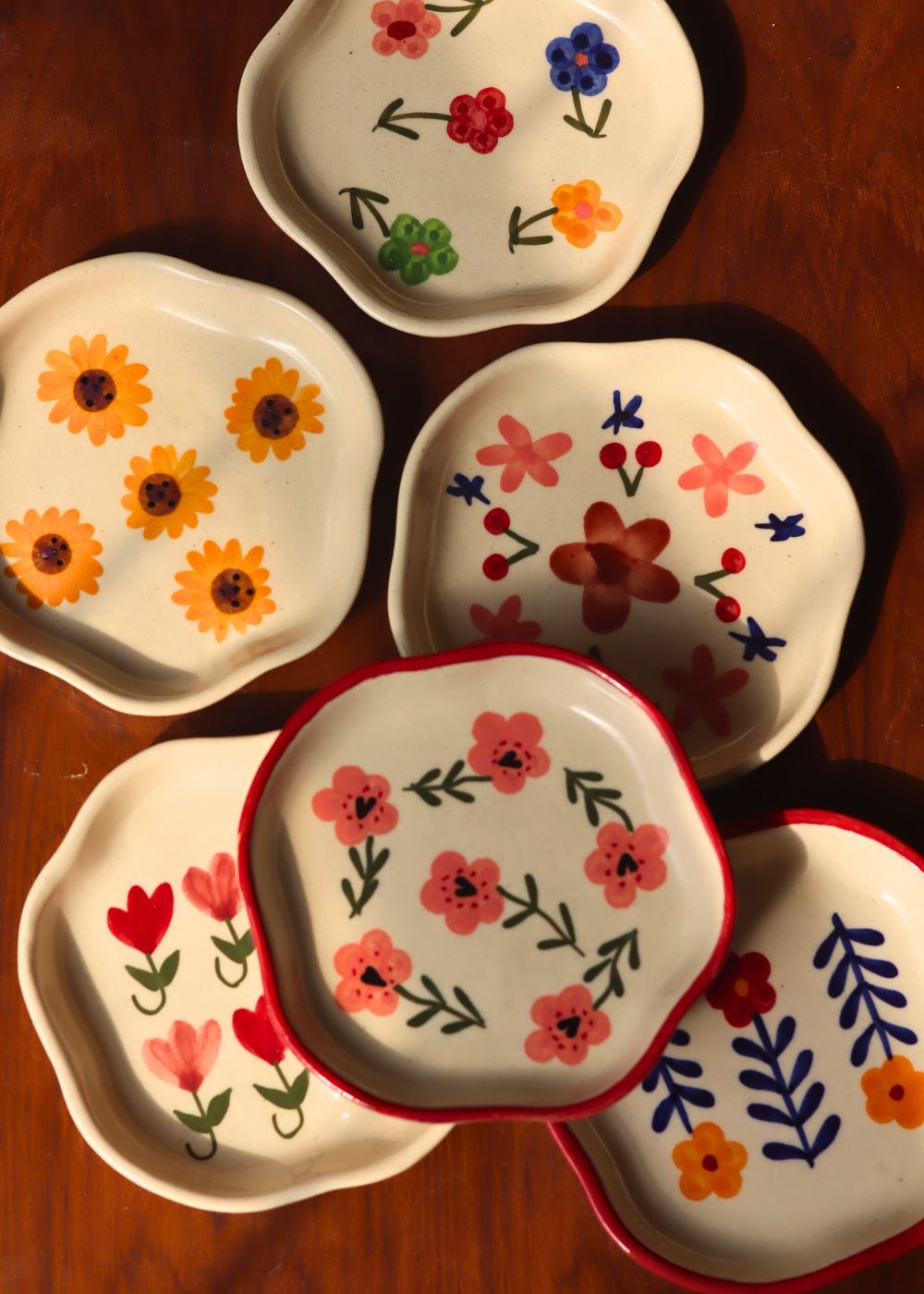 Set of 6 Flora Fiesta Handmade Dessert Plates (for the price of 5) with premium quality material