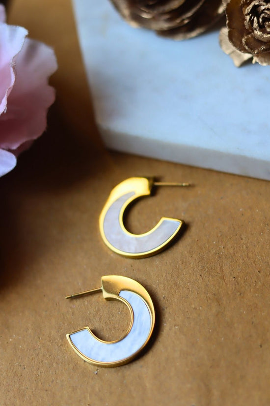 Waterproof Curvy Resin Earrings