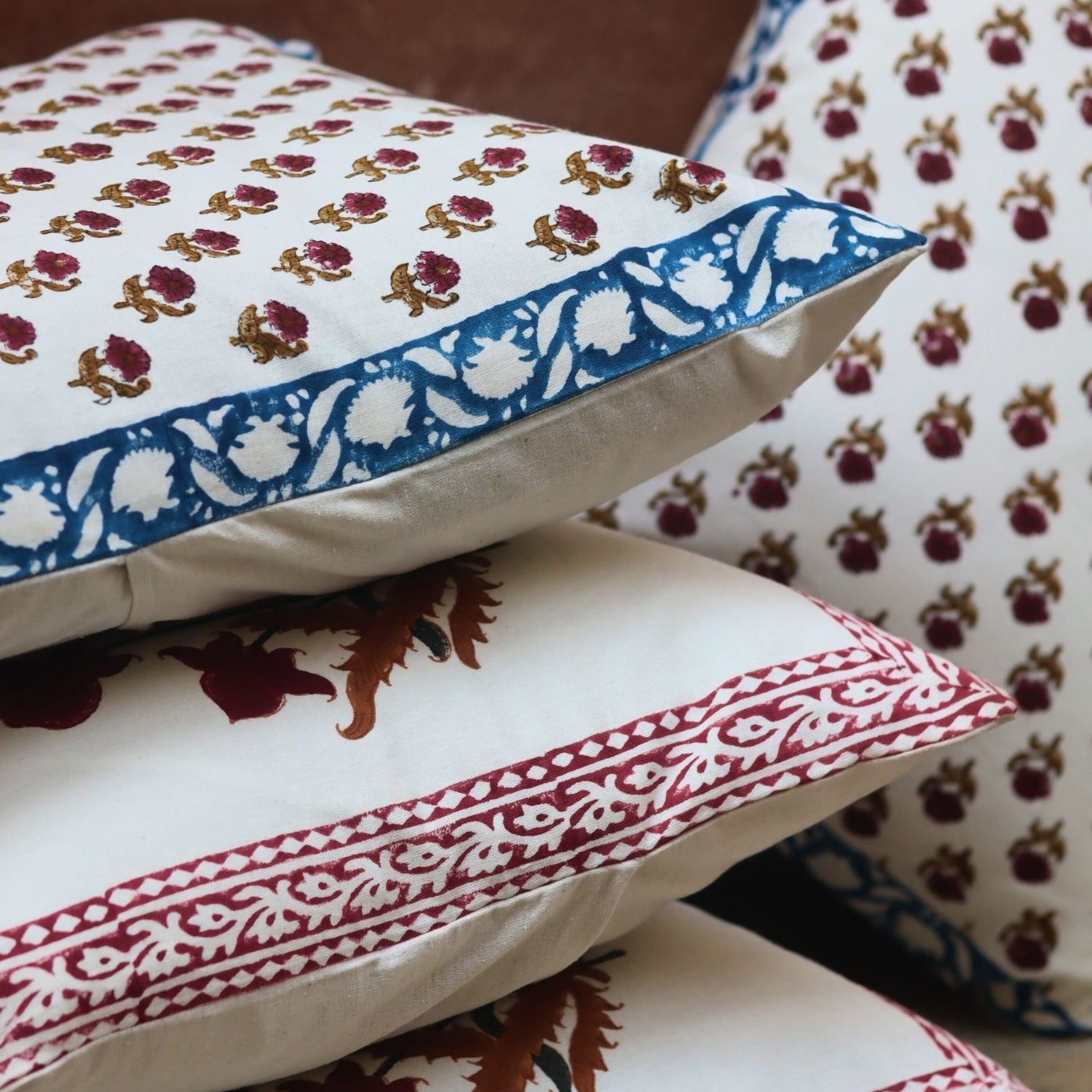 Maroon Floral & Floral Foliage cushion cover combo made by cotton