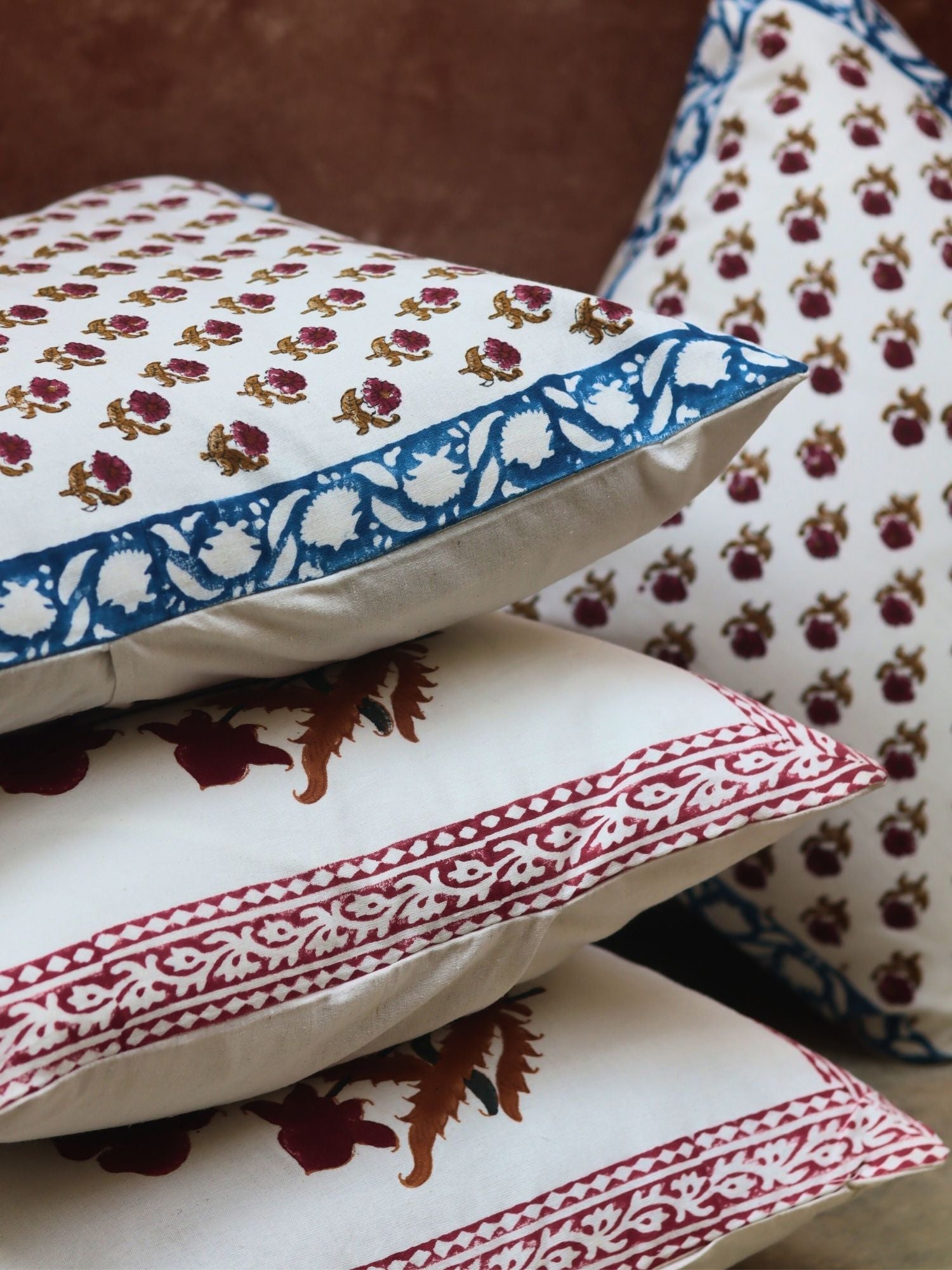 Maroon Floral & Floral Foliage cushion cover combo made by cotton