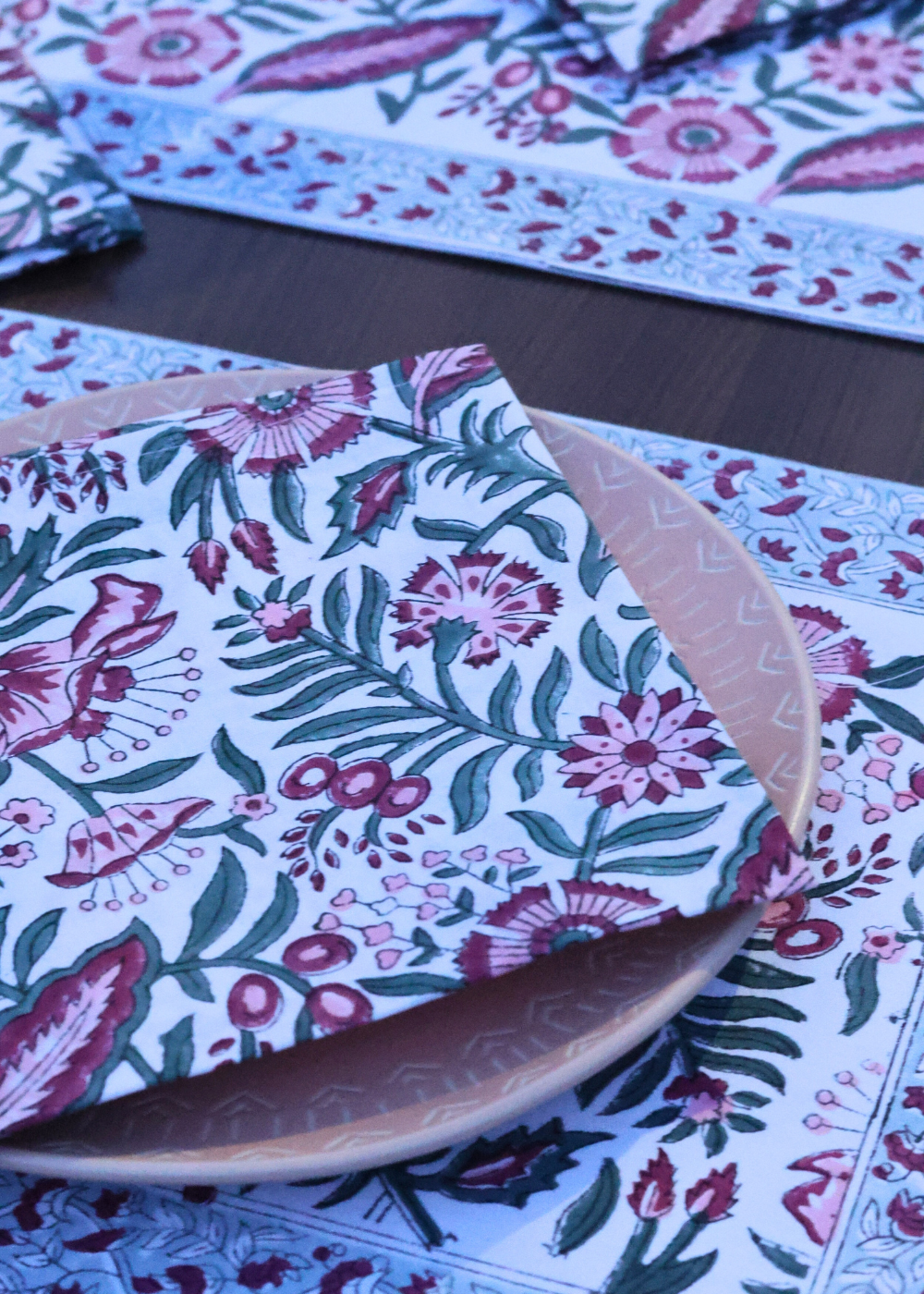 Floral patterned table napkin