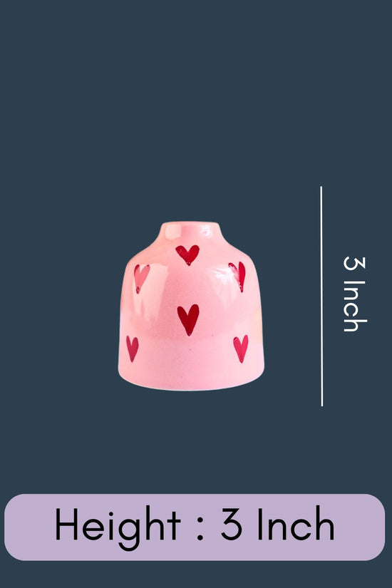 Hearts Bud Vase with all Measurements