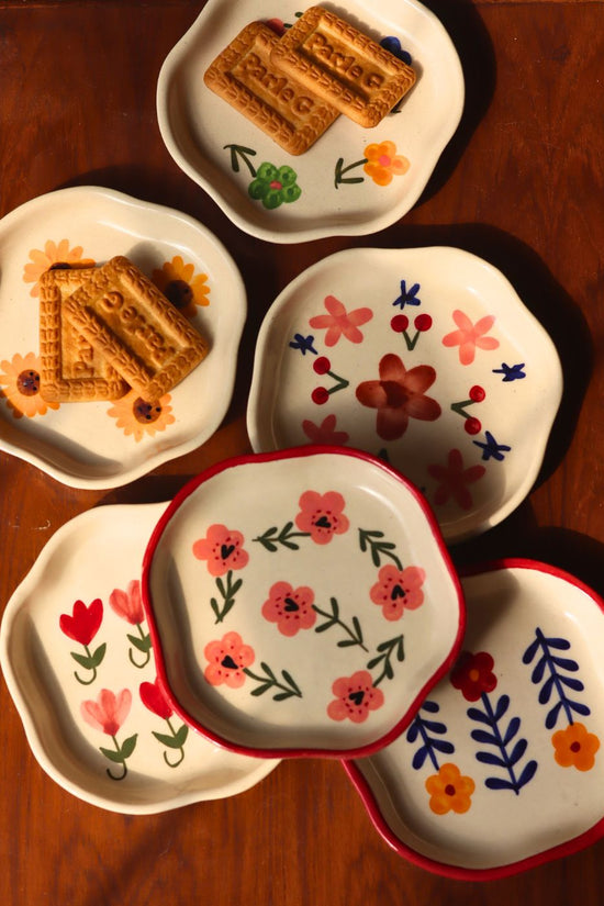 Set of 6 Flora Fiesta Handmade Dessert Plates (for the price of 5) handmade in india