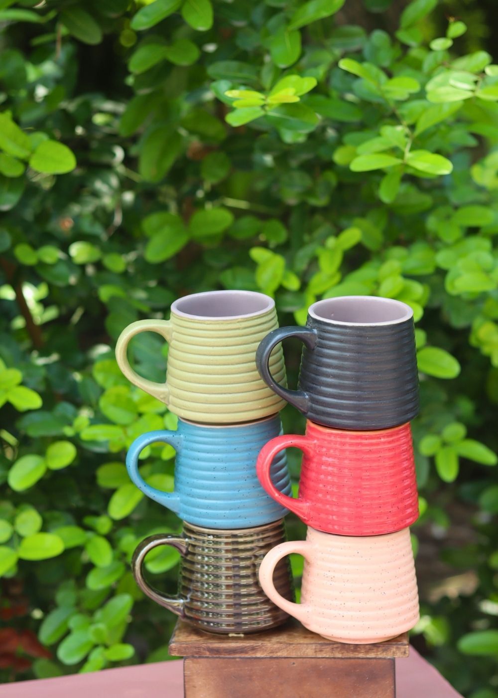 Set of 6 Coffee & Chill Mugs (for the price of 5) with premium quality material