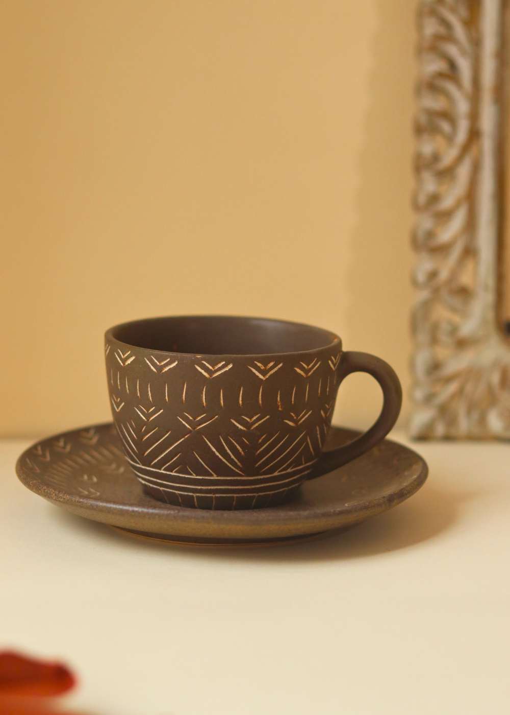 Ceramic cup & saucer set brown color