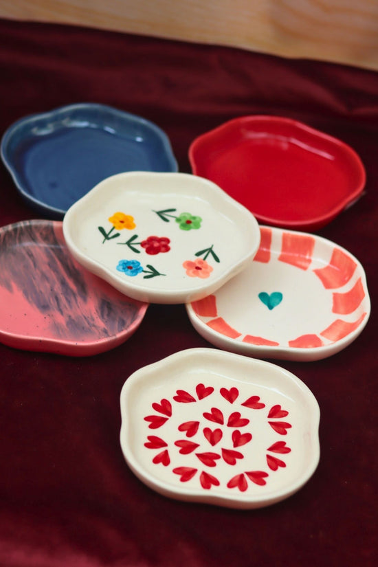 Set of 6 Chic Treats Dessert plates (for the price of 5) handmade in India
