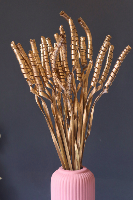 golden dry flower bunch