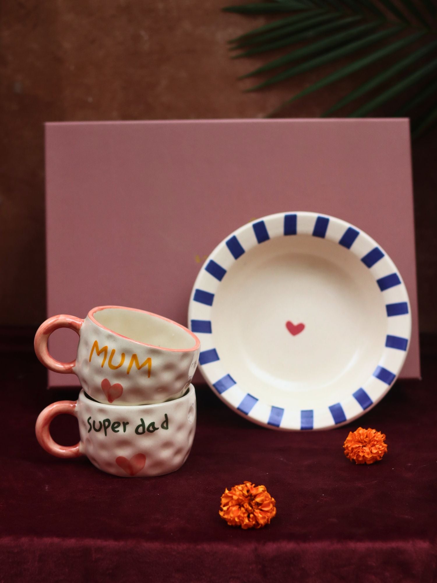 The Special Mum & Dad Luxe Gift Hamper with premium quality material