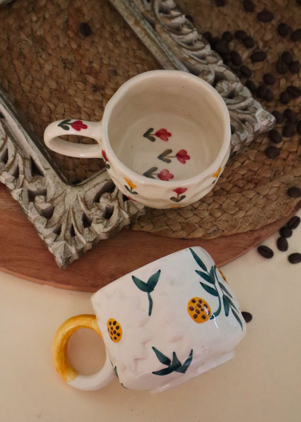 daisy & tulip mug made by ceramic 