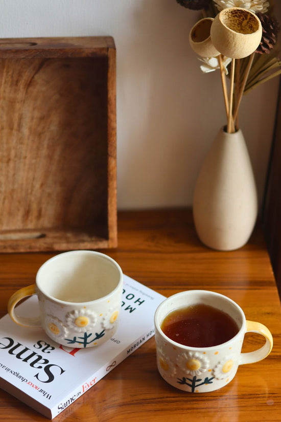 sunflower bloom mug made by ceramic 