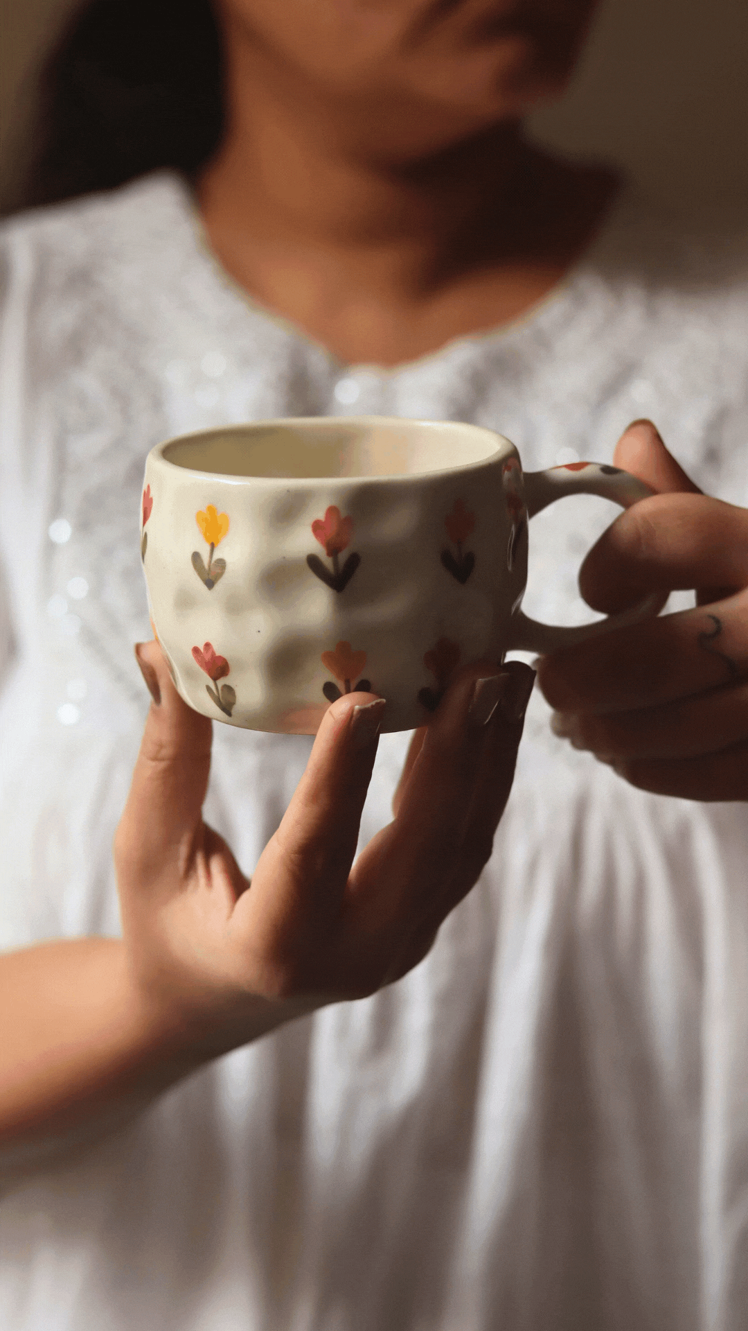 Tulip Floral Mug for your delicious coffee