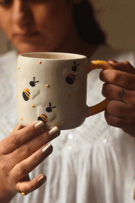 Irregular Ceramic Bee - Mug for your delicious coffee