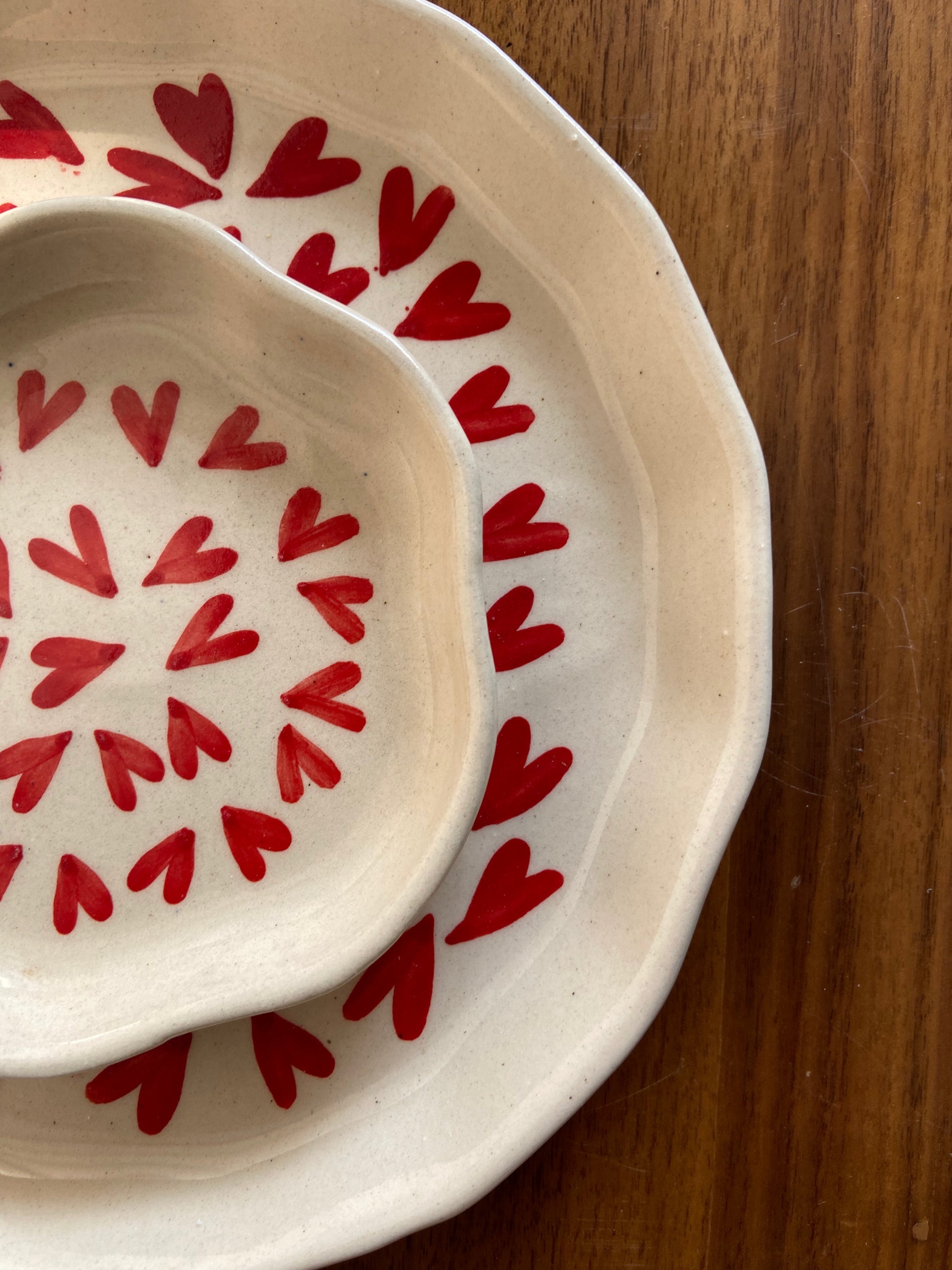 red & white snack plate & dessert plate combo set of two