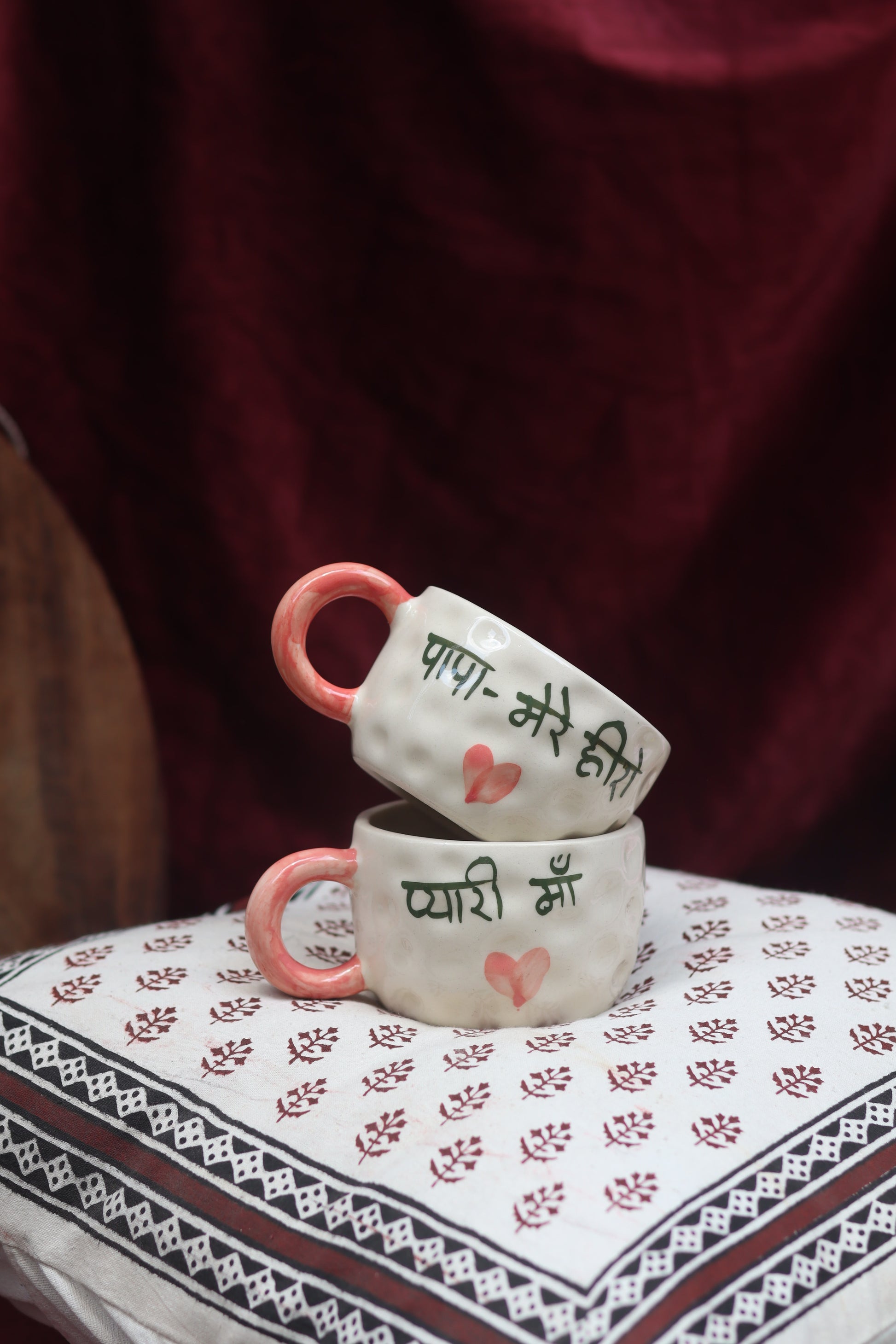 Set of 2 - PAPA Mere Hero & Pyaari Maa mugs combo