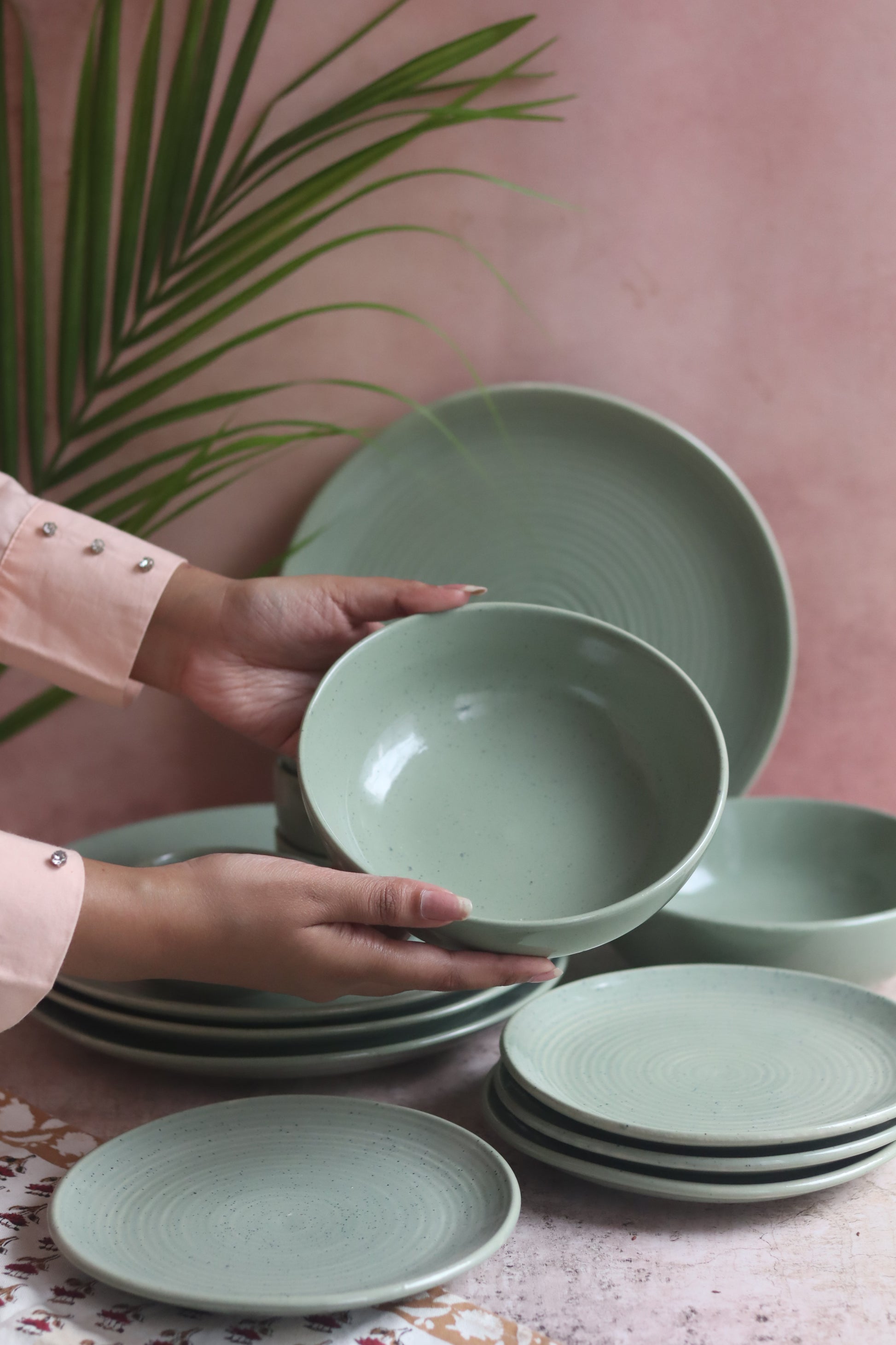 Dinner Plates and Dinner Bowls Online at Reasonable Prices