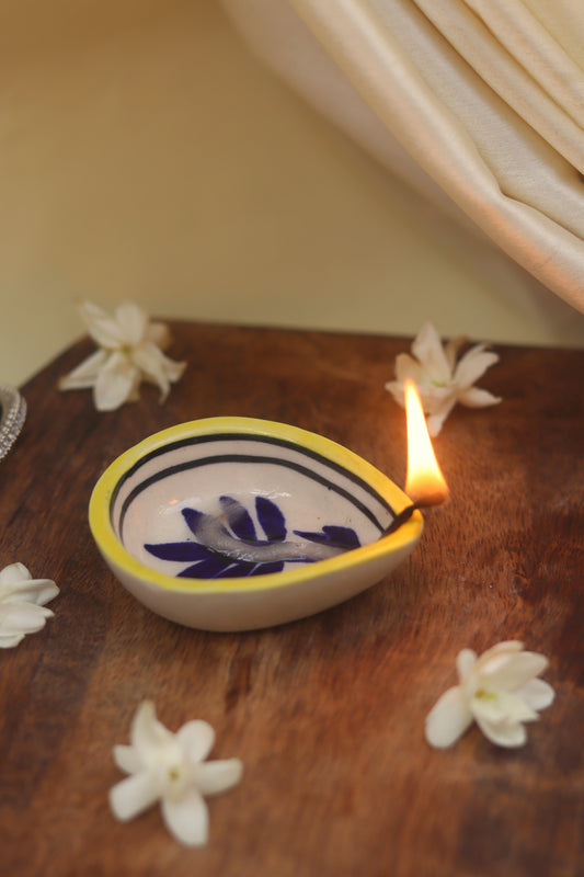 Set of 4 - Abstract Floral Diya