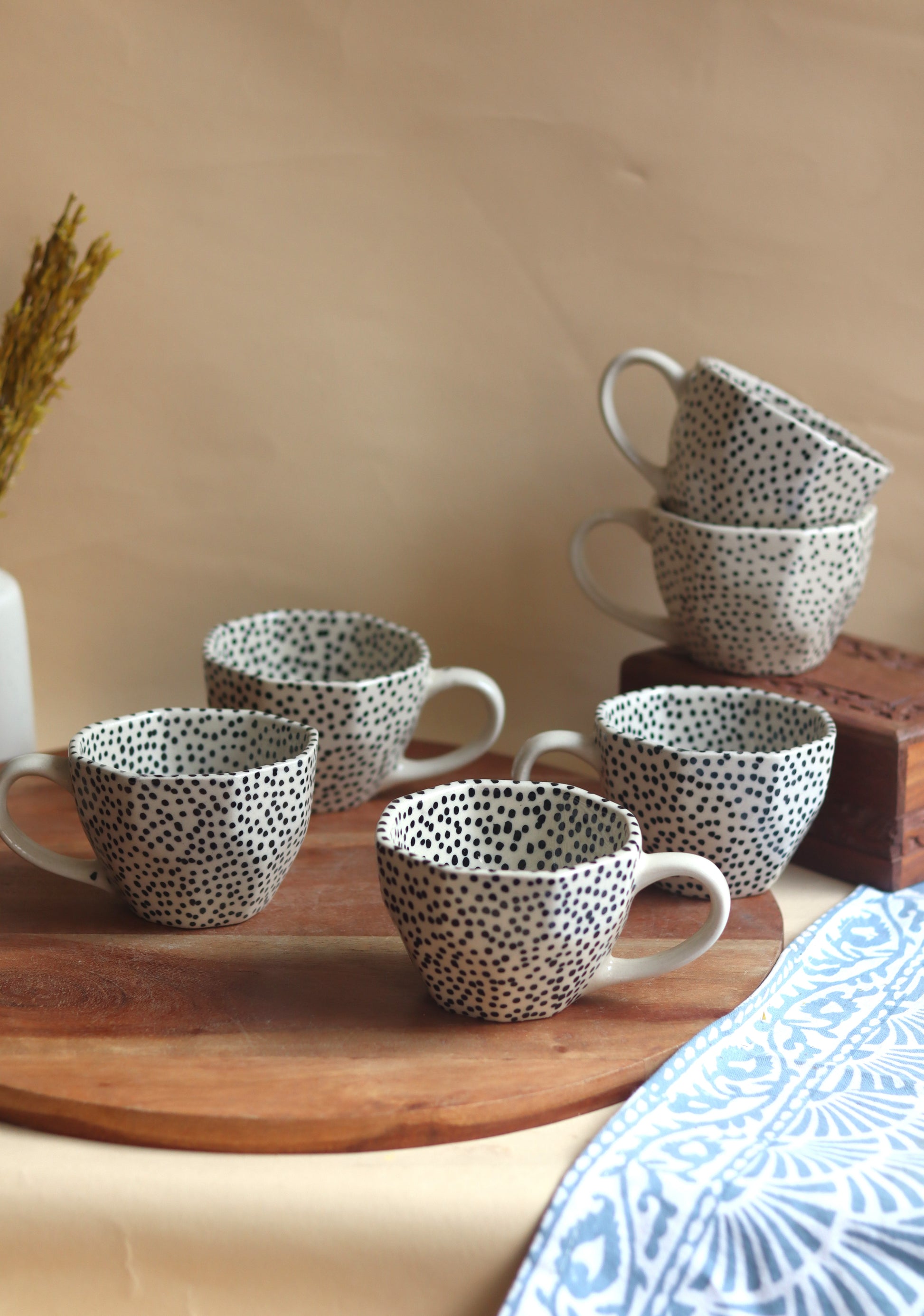Black Polka Mug - Set of 6