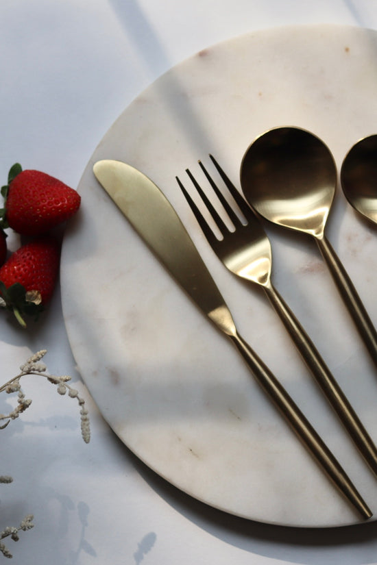 gold cutlery set of 4  