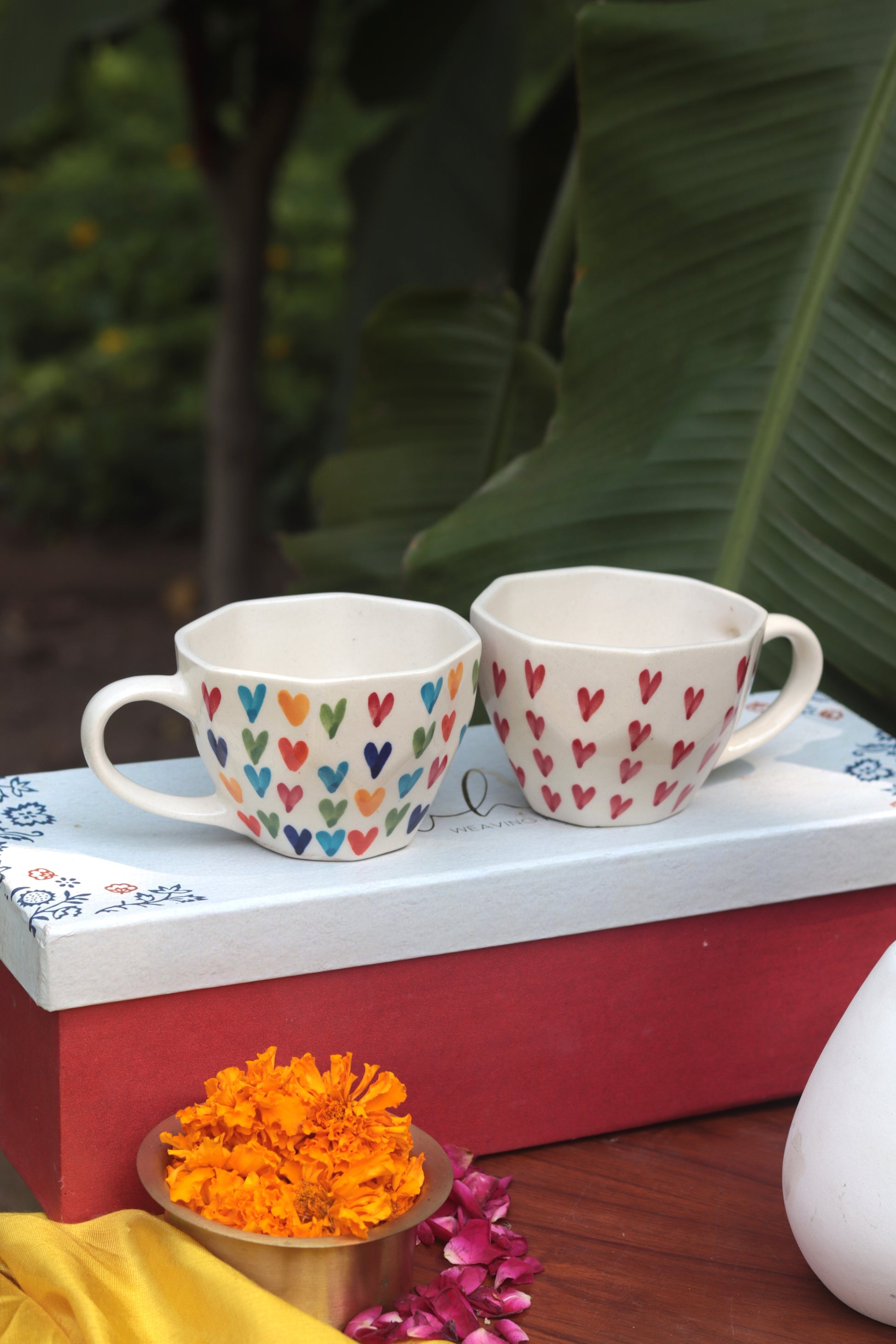 Heart & LoveisLove Mug in a Gift Box