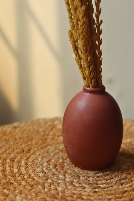 Little fantasy flower vase 