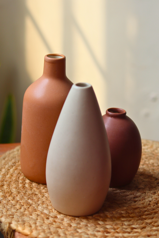 set of three vases with dinfferent design