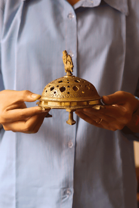 Tamra Dhoop Daan