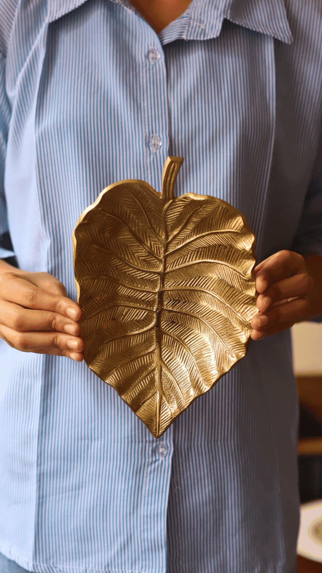 Golden Bliss Palm Leaf Bowl