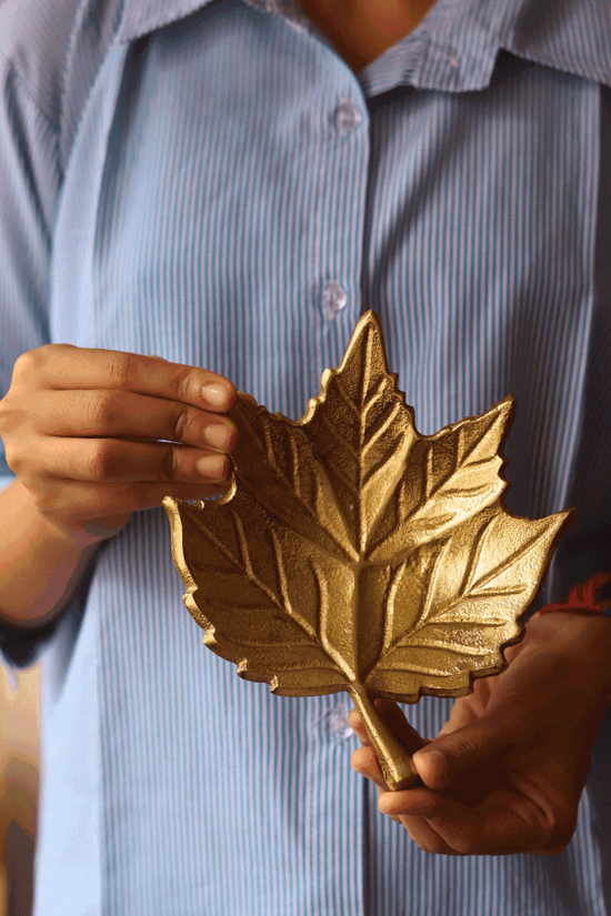 Golden Leaf Patterned Bowl