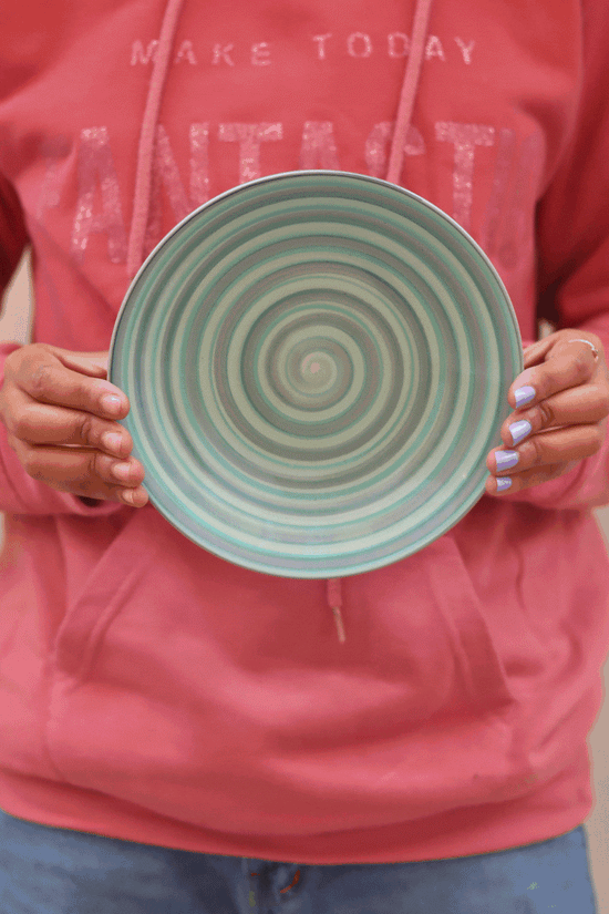 Green Spiral Quarter Plate