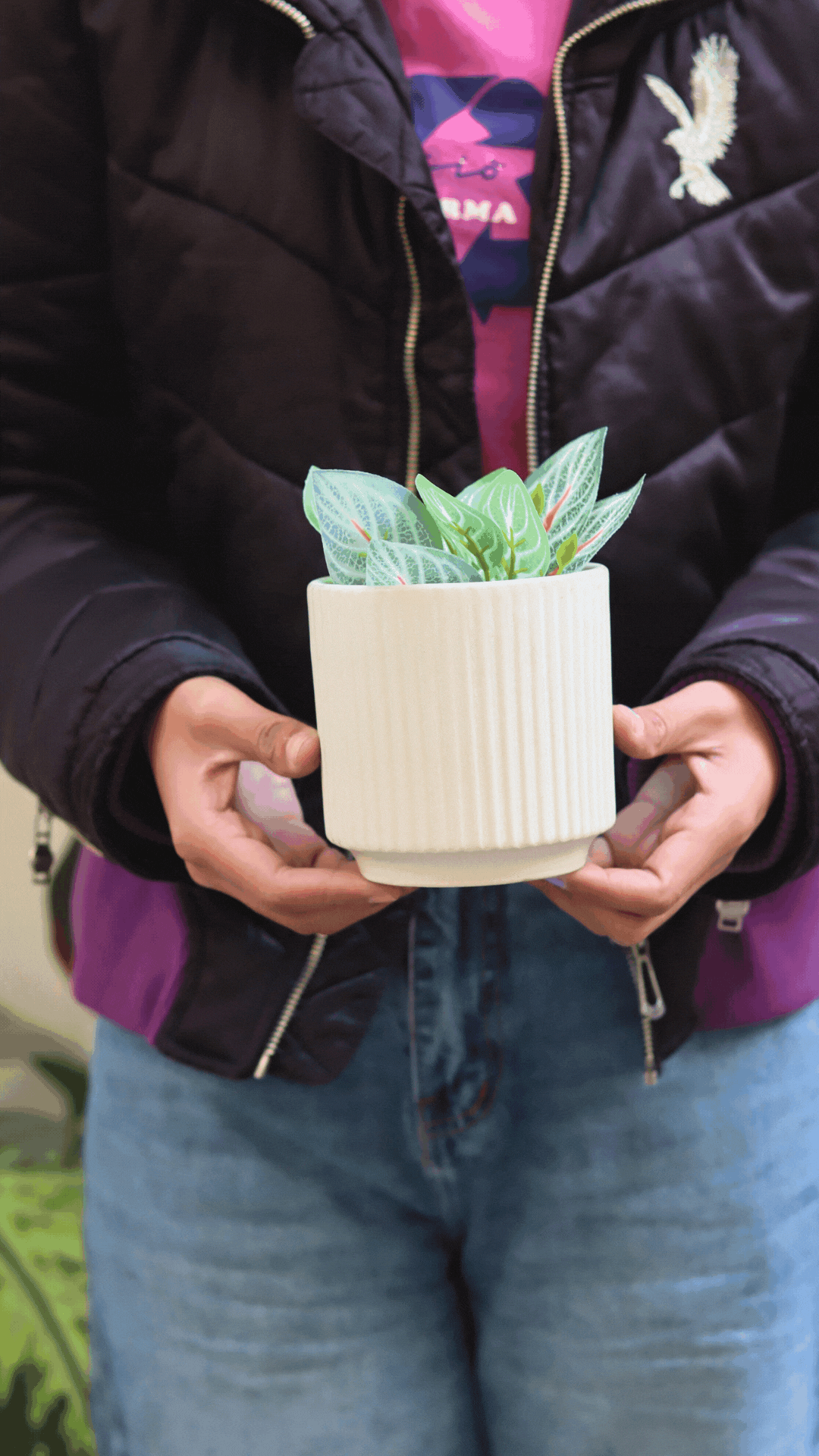 Ribbed White Planter