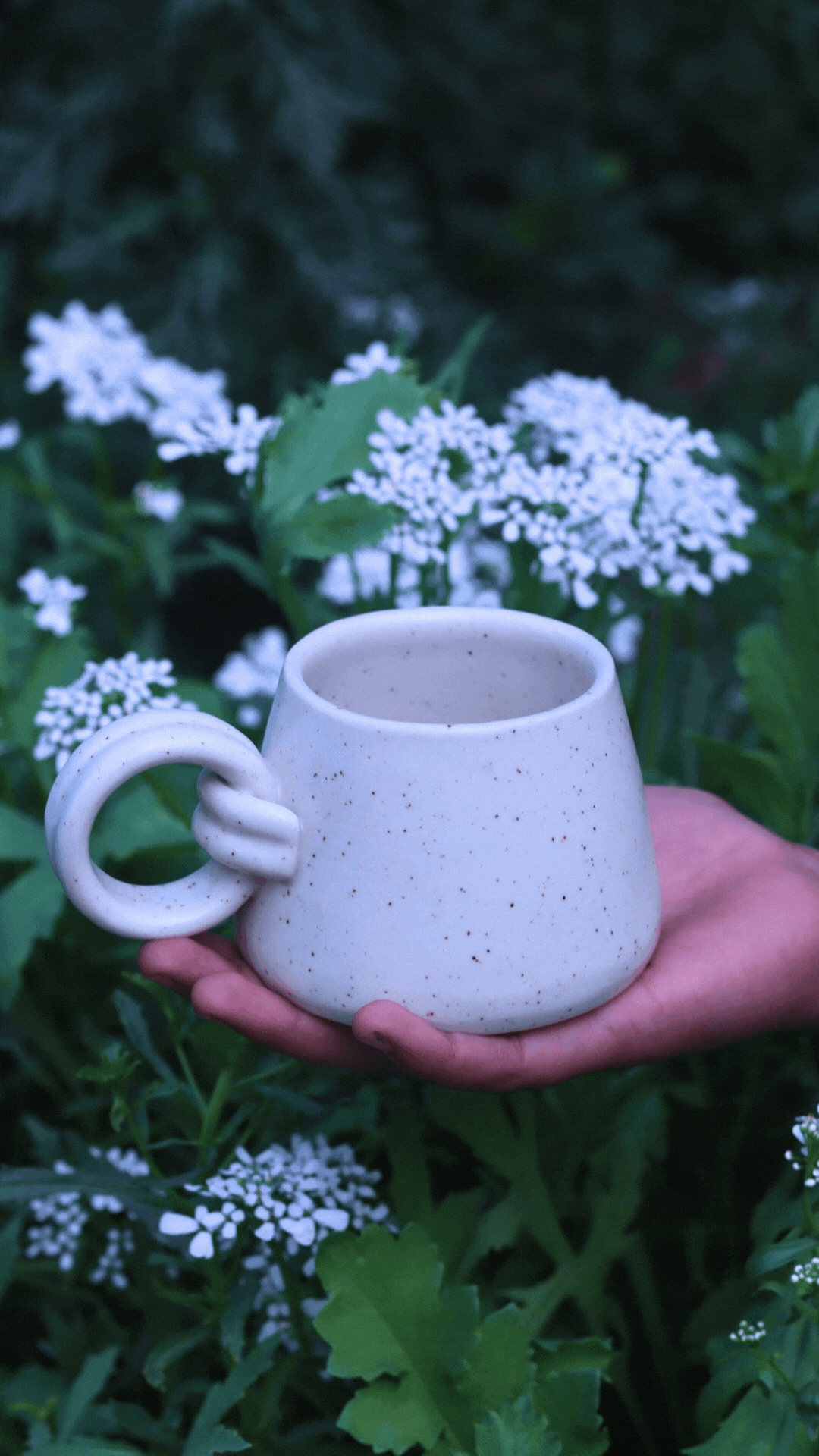 Knotted Handle Mug