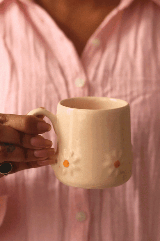 White Lily Mug for your morning coffee