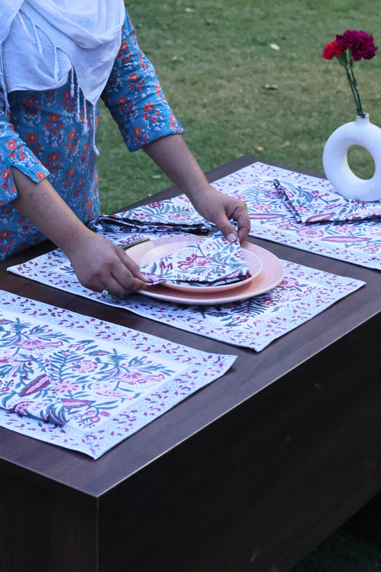 Floral patterned block printed table mat