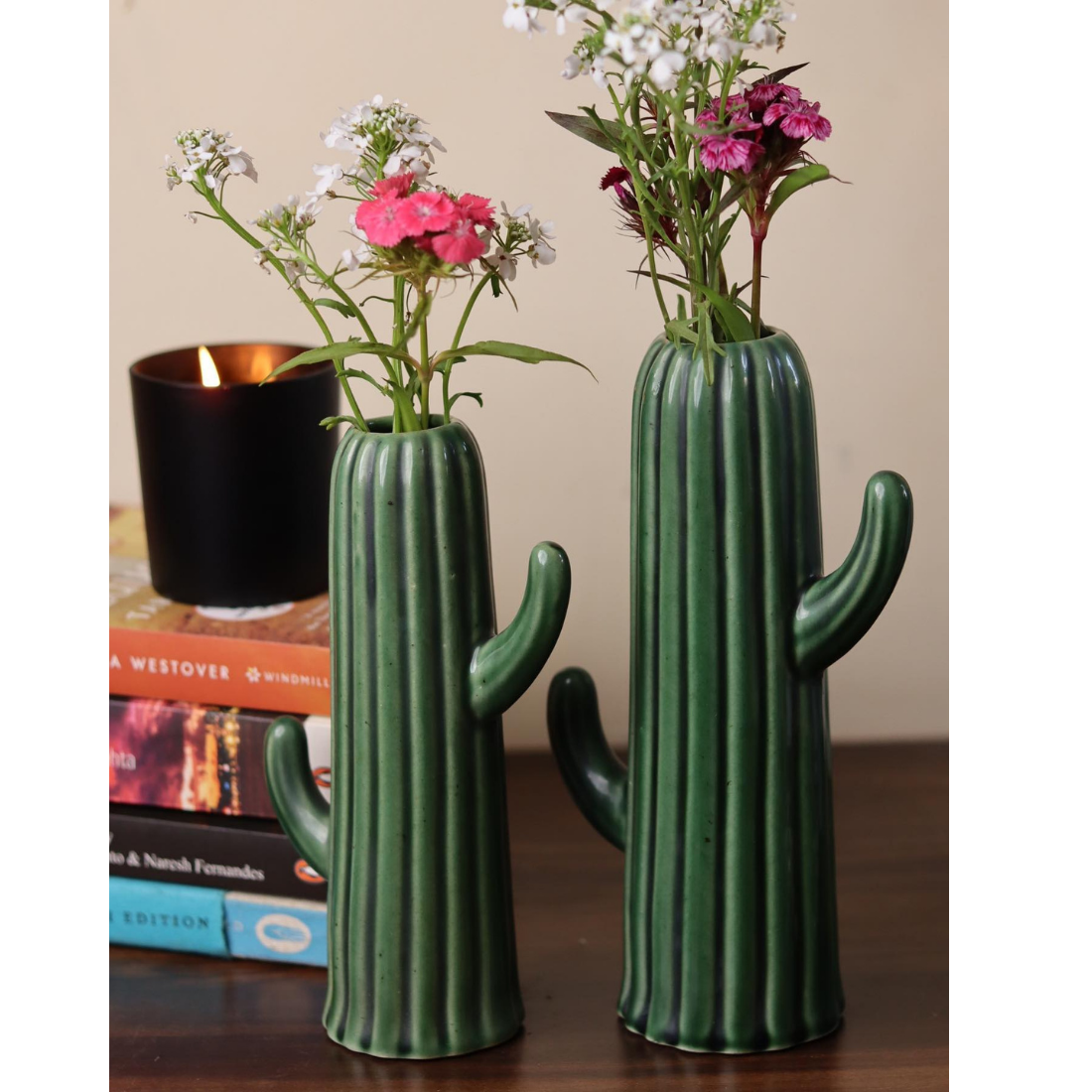 handmade green cactus vase made by ceramic 