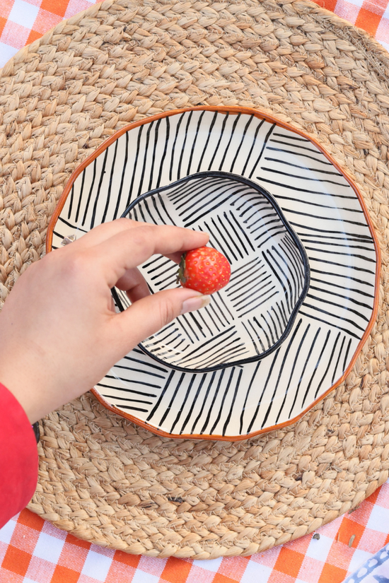 Set of two snack & dessert plate combo