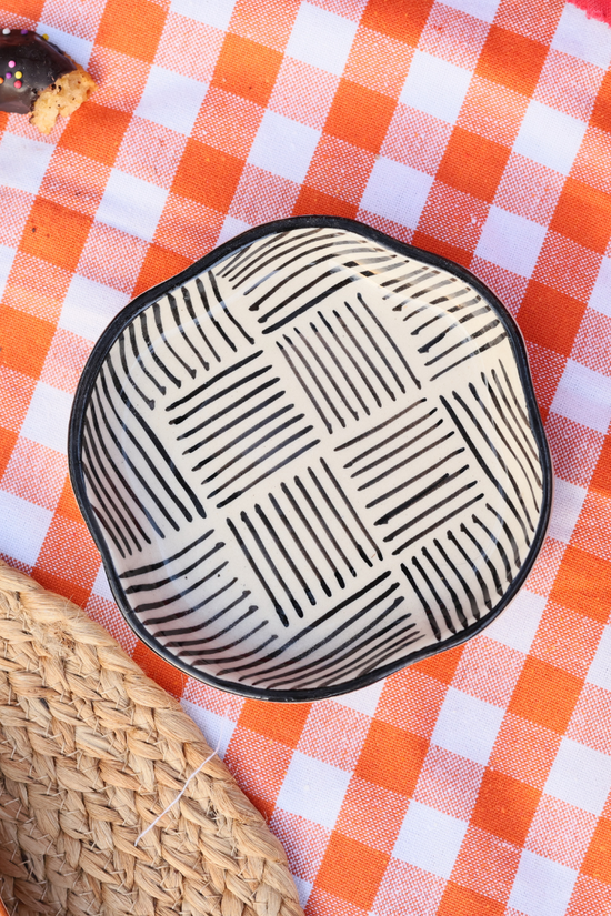 Ceramic dessert plate