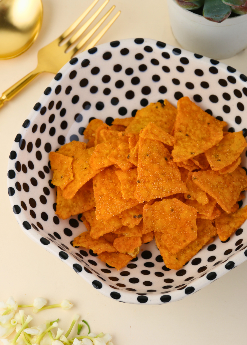 Dinnerware black polka bowl 
