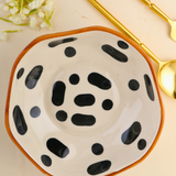 Dinnerware bowls with cutleries