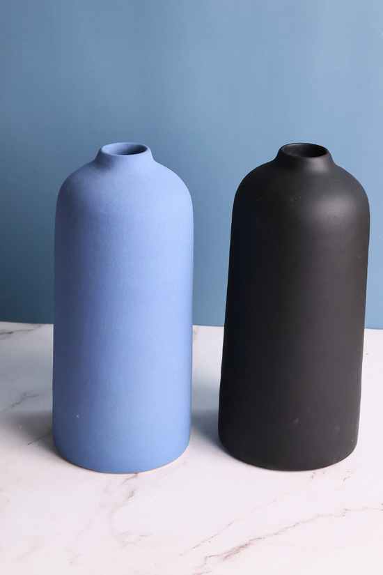 set of two blue & black vases, combo