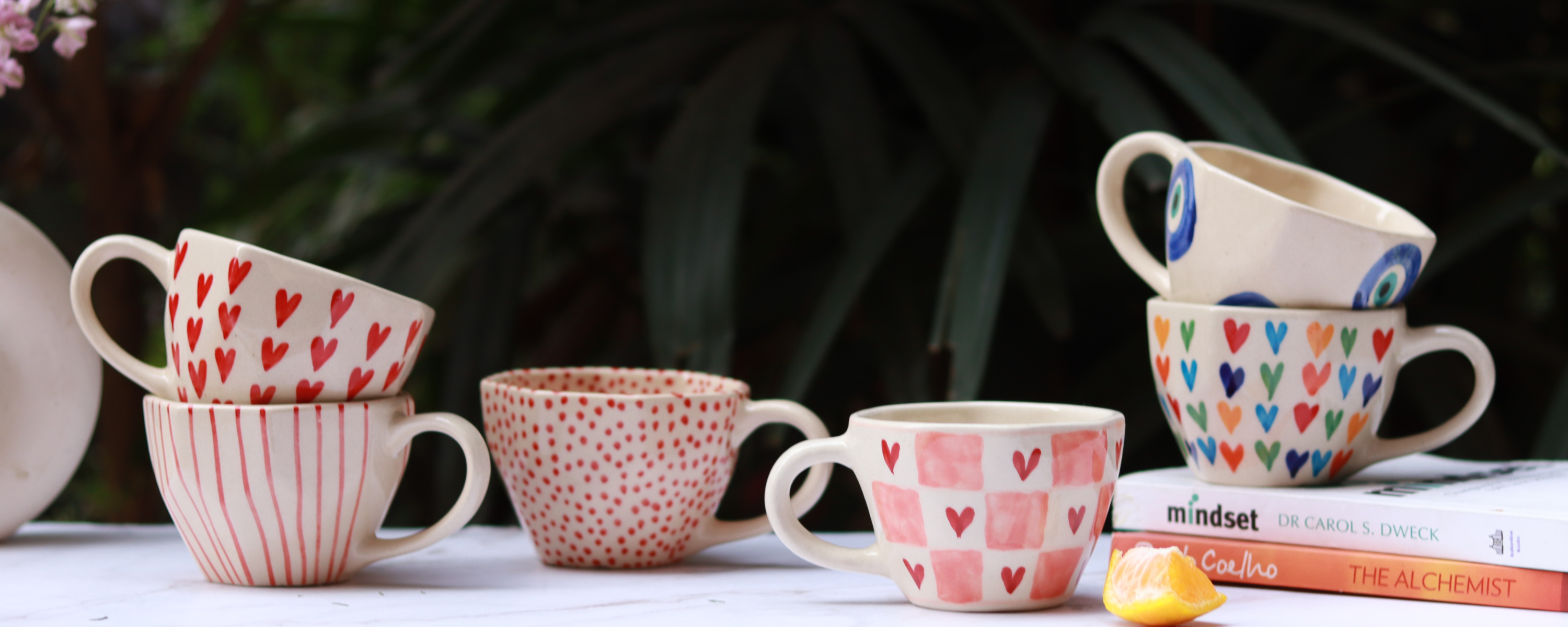 Set of 6 handmade mugs (For the price of 5) made by ceramic