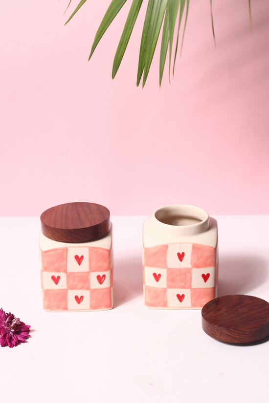 Chequered heart jar with wooden lid