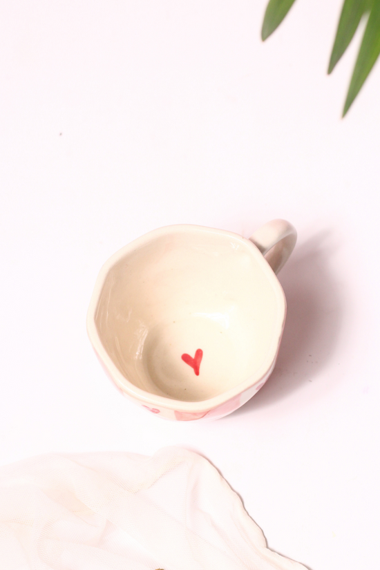 Heart design in coffee mug