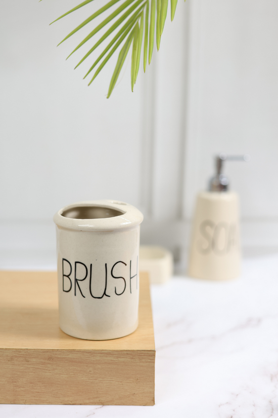 Brush holder white 