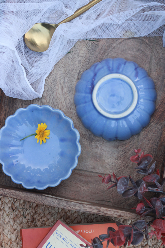 Blue flower ice cream bowl with cutlery