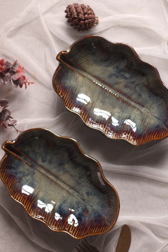 Ceramic leaf bowls 